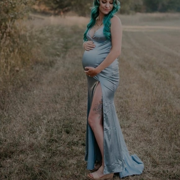 Lulu's Love the Allure Stretch Satin Mermaid Gown Size L - Picture 8 of 11